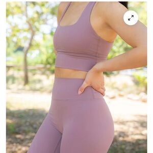 Mauve Sports Bra and Leggings Set